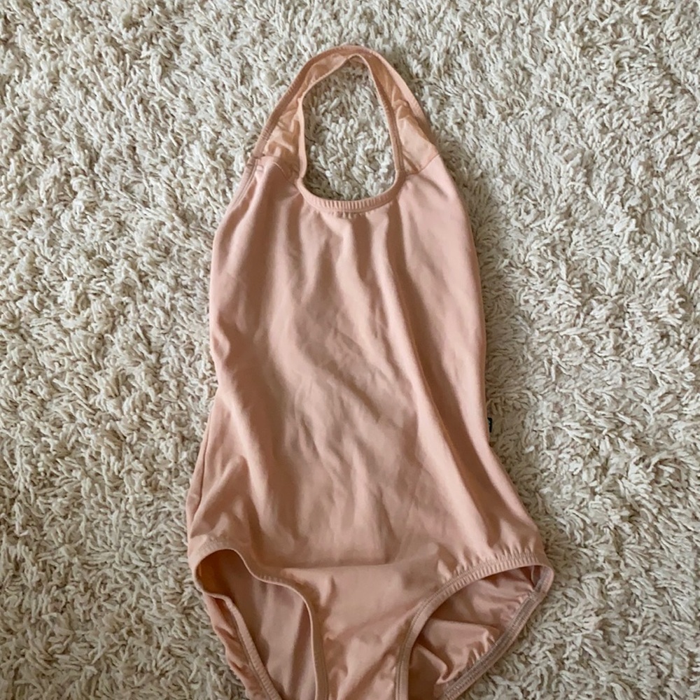 LuckyLeo light peach leotard M